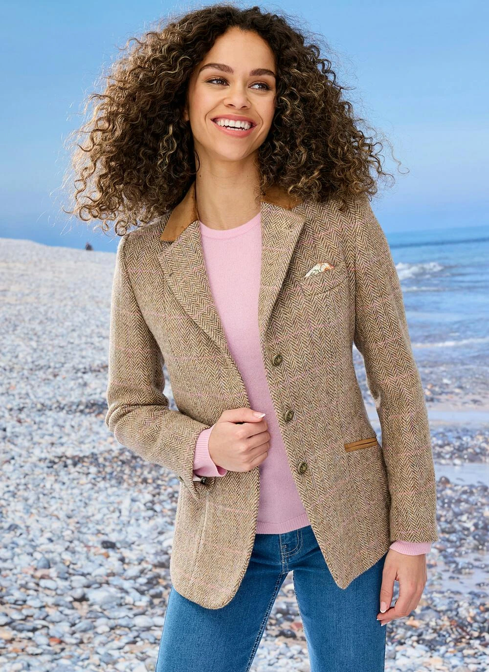 Rona Sand Overcheck HARRIS TWEED® Ladies' Jacket 4 Rona Sand Overcheck HARRIS TWEED® Ladies' Jacket - Image 2