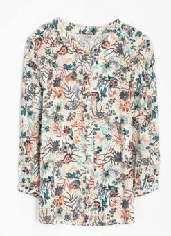 Crepe Paisely Print Blouse 10 Crepe Paisely Print Blouse -EWM Store 63107pvl c15ff15a2507fd3