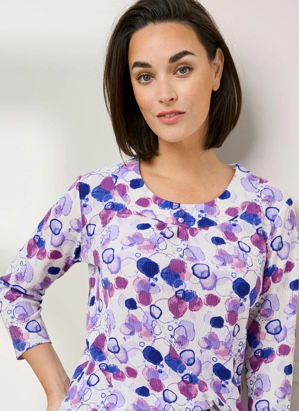 Textured Ruched Neck Print Top 4 Textured Ruched Neck Print Top - Image 2