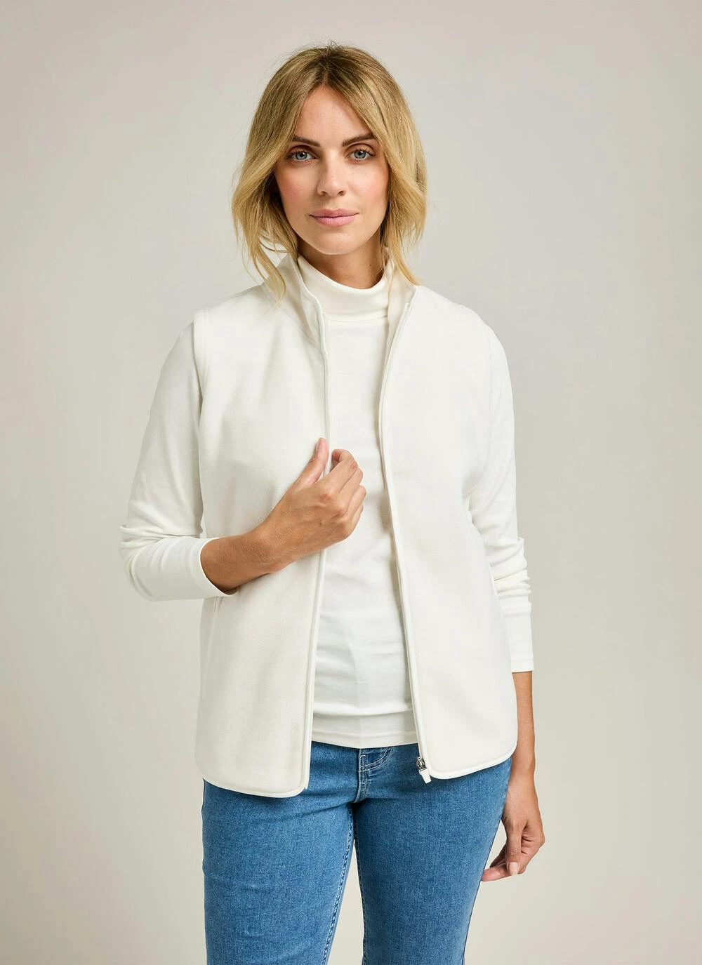 Fleece Funnel Neck Gilet 3 Fleece Funnel Neck Gilet