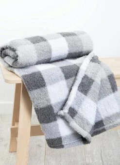 Teddy Fleece Check Grey Throw